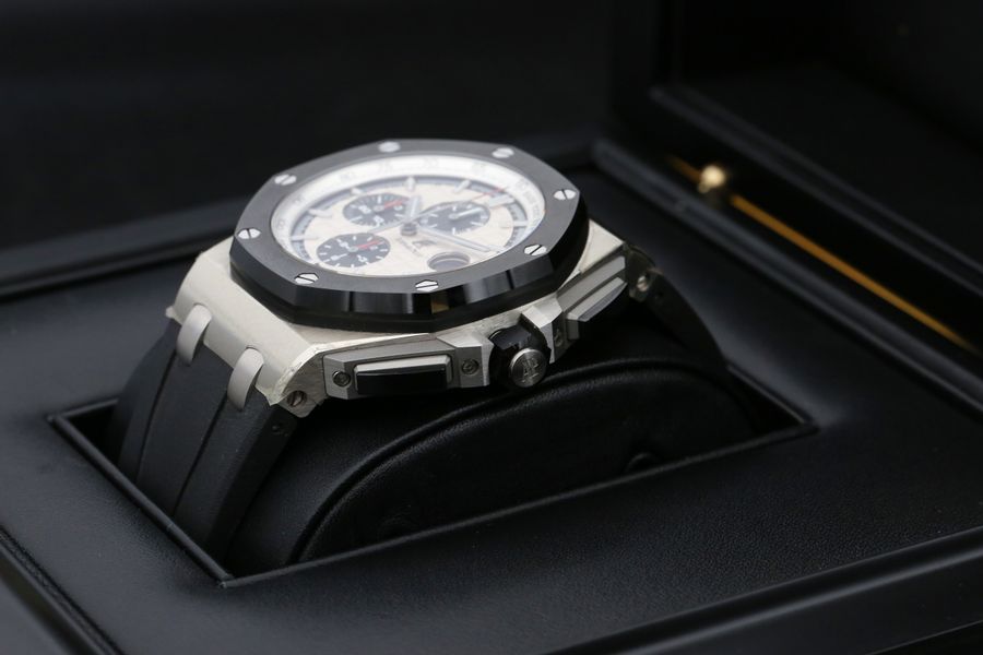 Audemars Piguet Royal Oak Offshore 26400SO.OO.A002CA.01